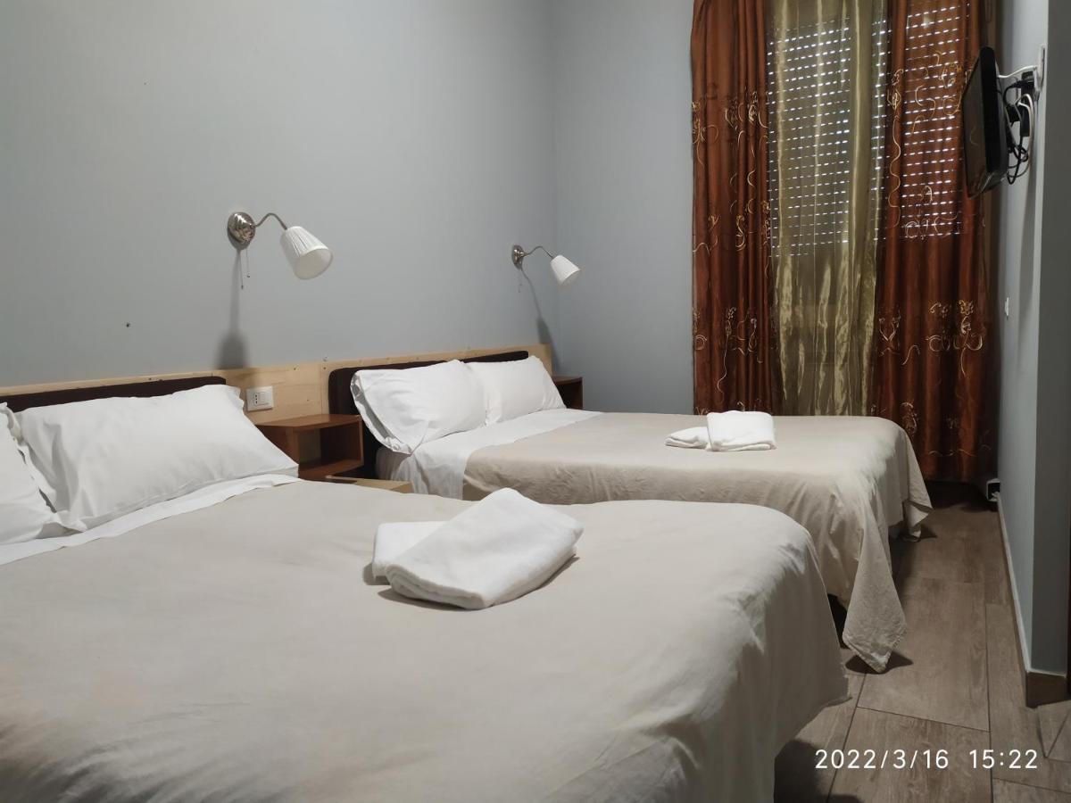 New Paradise Rome Luaran gambar