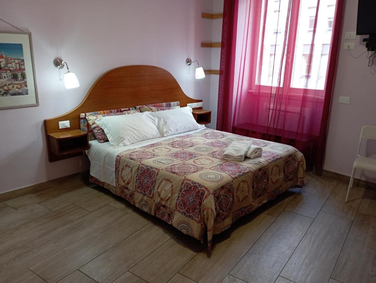 New Paradise Rome Luaran gambar